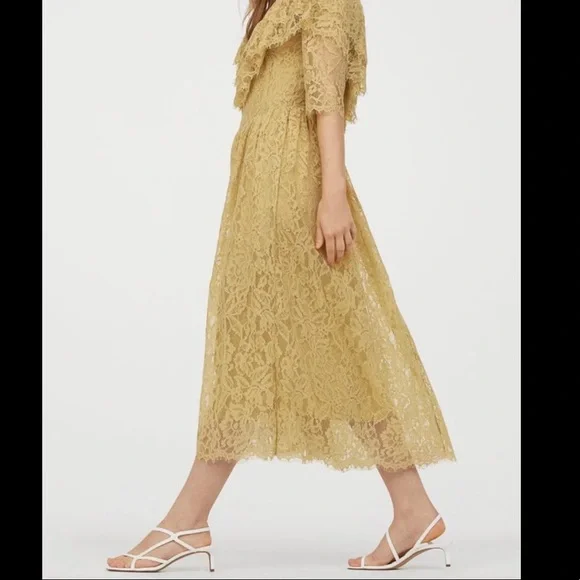 H&M Flounced Lace Dress